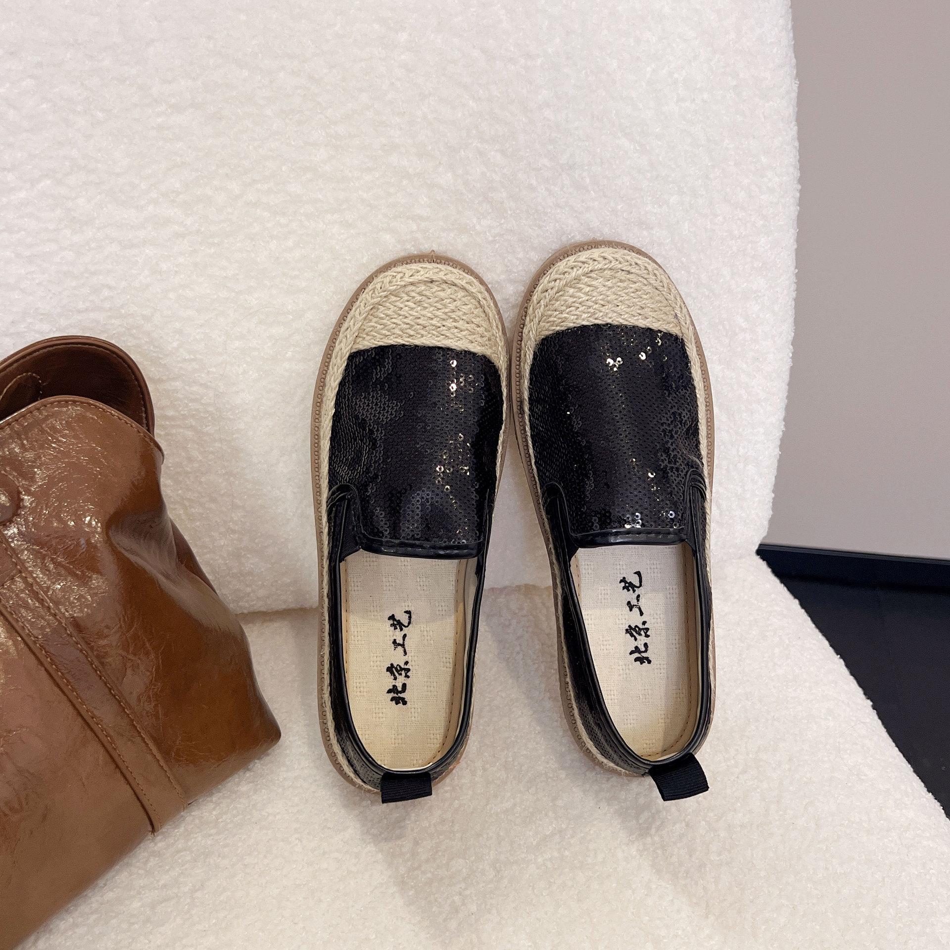 

Летние женские туфли-дуду на одной педали 2025 года, новые универсальные ленивые лоферы в корейском стиле, дышащие повседневные туфли с пайетками 41