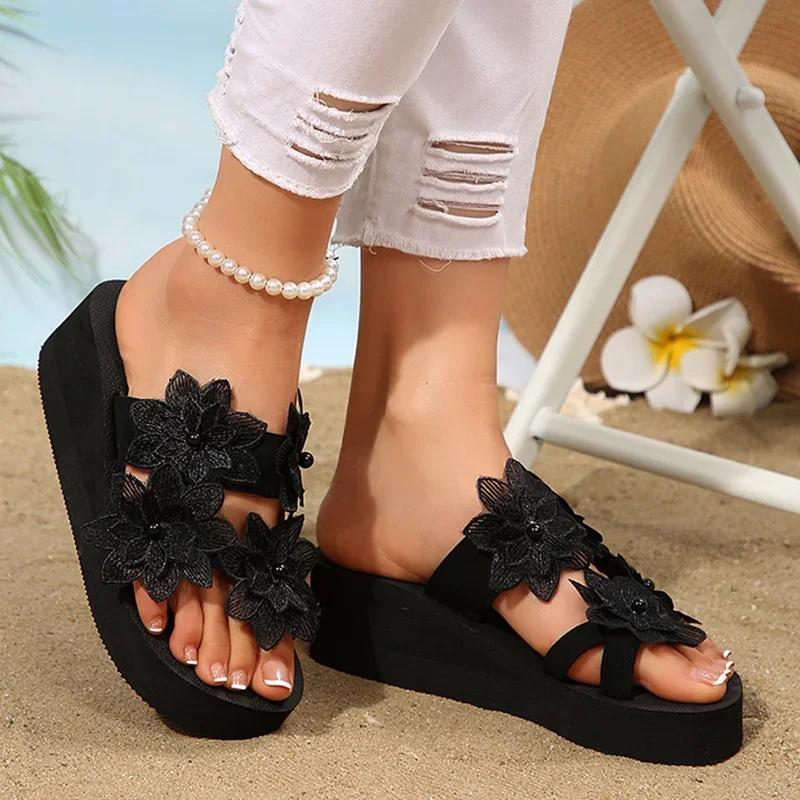 Fashion Women Shoes Thick Bottom Embroidery Flowers Slippers Women Vacation Beach Wedge Heel Sandals Woman 2025 Summer Platform Slides