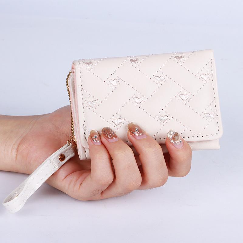 

Женский кошелек с вышивкой в виде сердца: Многофункциональный клатч-браслет с множеством отделений для карт и кошельком для монет. белый