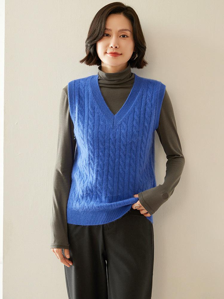 Women's V-neck Cashmere Cable Knit Sleeveless Vest Cardigan Sweater