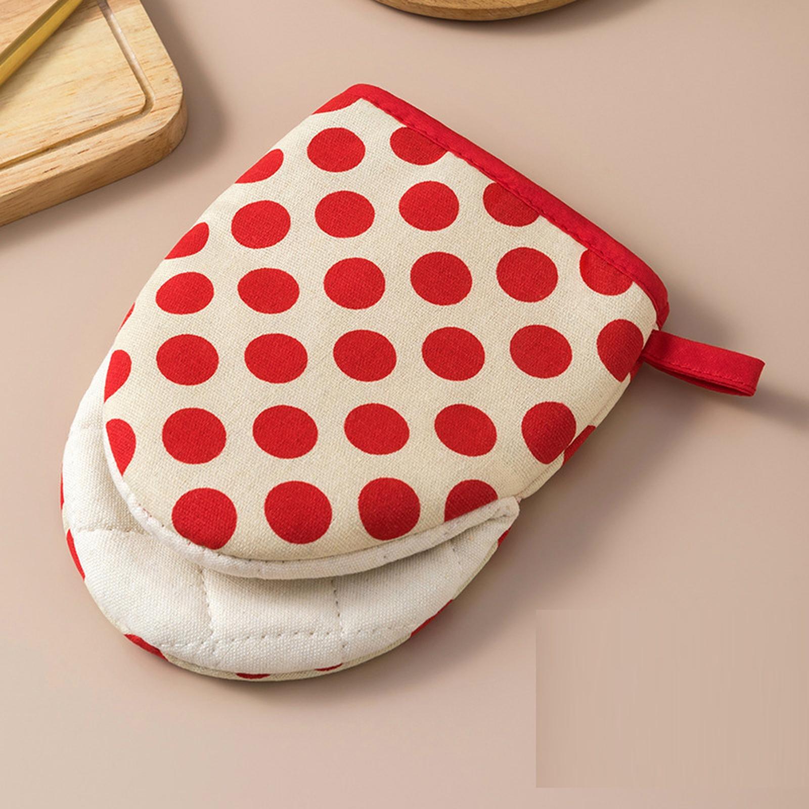 

Oven Heat Resistant Gloves Kitchen Microwave Steam Oven Protective Gloves for Baking Cooking Heat Insulation Pot Holder Kitchen Tool one size червоний