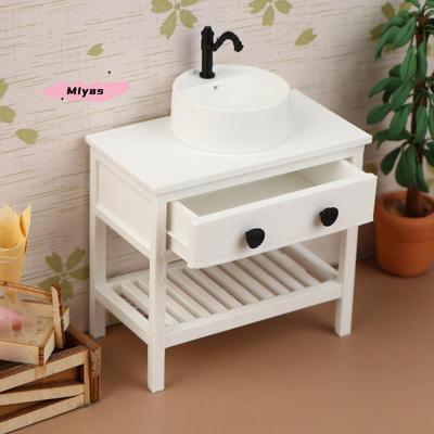 Bebek ve Peluş Oyuncaklar – Oyuncak bebek evleri ve aksesuarları