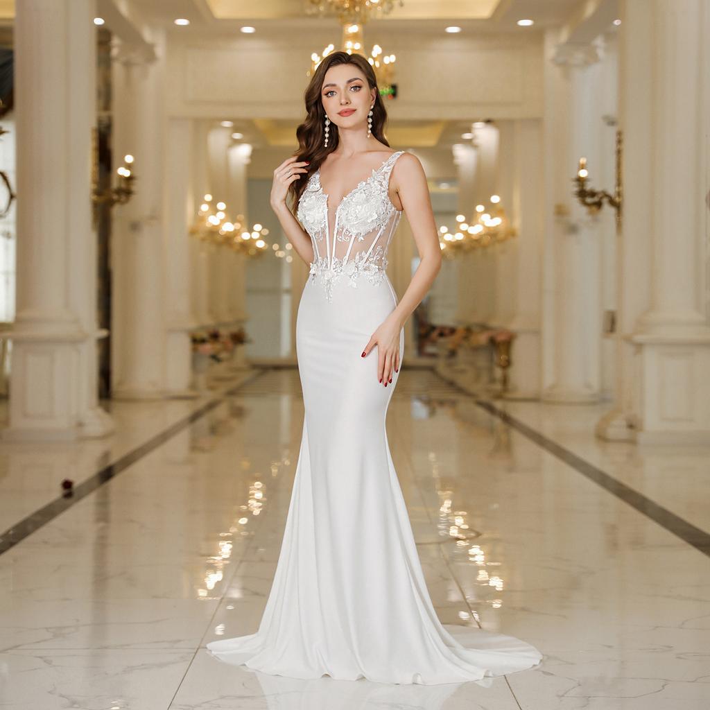 Elegant White Mermaid Wedding Dress | Lace Pearl Backless V-Neck Sleeveless Bridal Gown | Formal Evening Dress for Bride