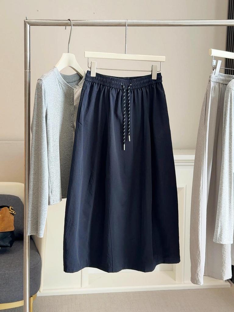 Petite High-Waisted Slimming Dark Blue A-Line Workwear Bubble Skirt for Women, 2026 Spring Collection