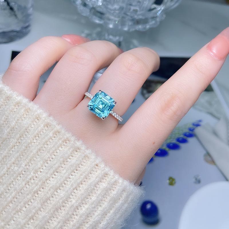 

Xiancan 2022 Aquamarine & Simulated Diamond Ring in 925 Silver Size 9