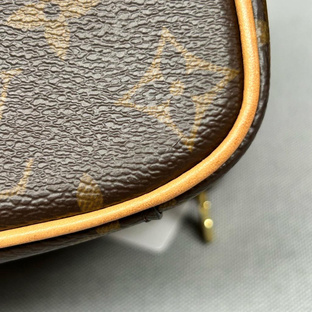 [Pre-Owned] Nice Elegant Shape Lv Monogram Metal Zipper Head Coated Canvas Makeup Bag Handbag Mini - Excellent #1RQZ39
