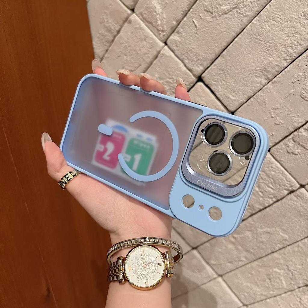 Applicable to iPhone18PROMAX magnetic mobile phone case Apple 17 lens holder skin matte protective case