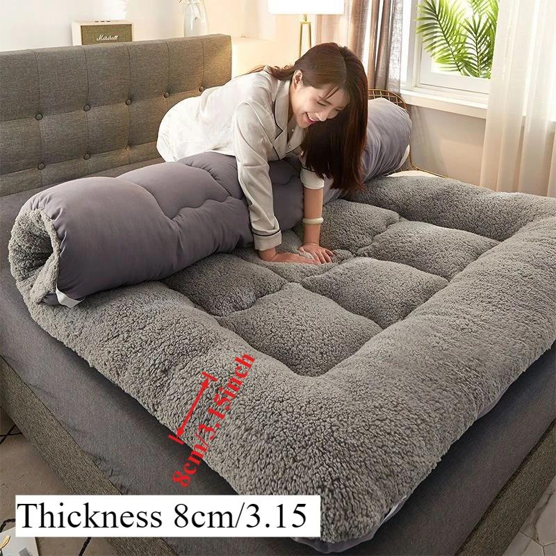 Plush Faux Lamb Fleece Mattress Pads Thickened Foldable Bed Cushion for Home Dorm Bed Student Dormitory Bay Window Camping Use