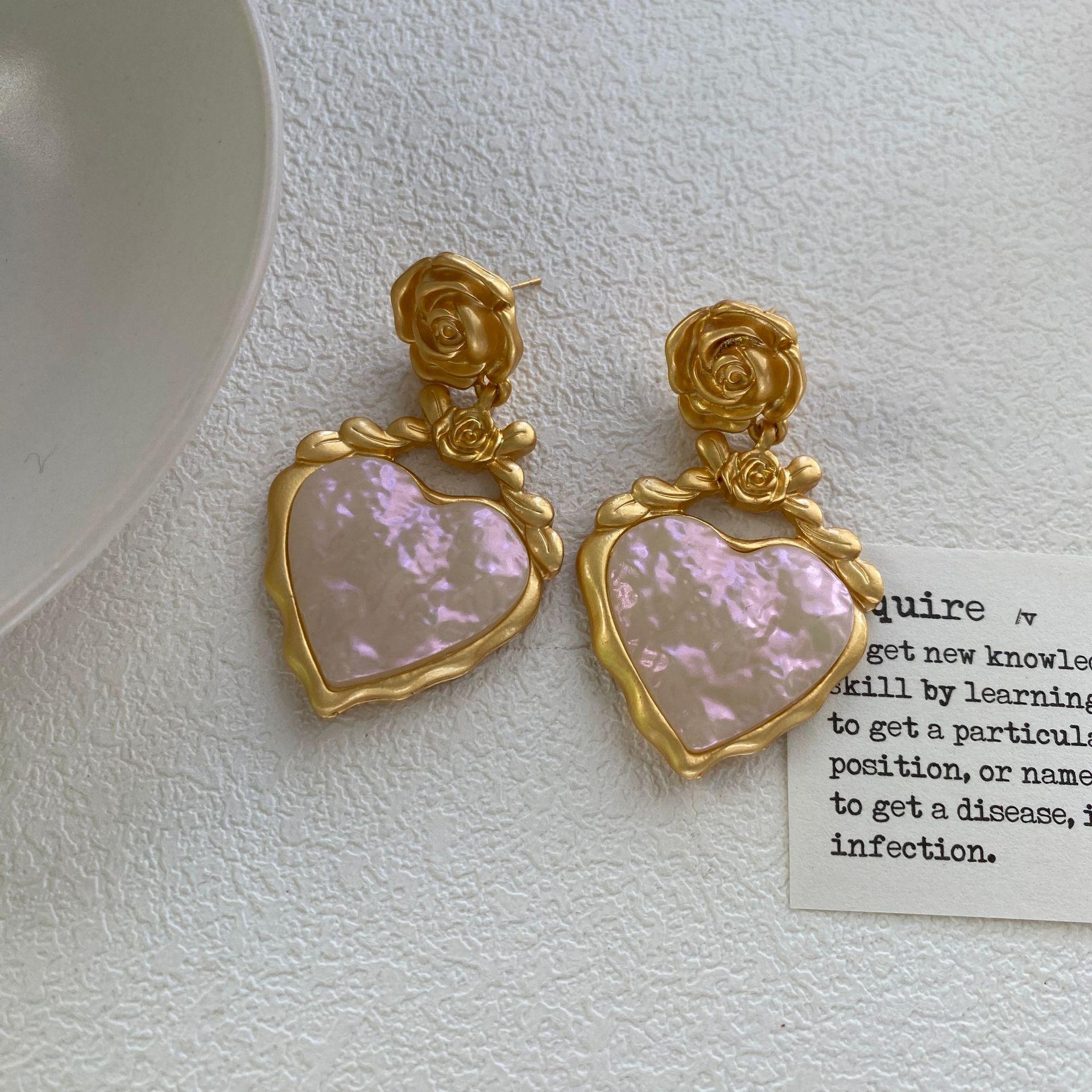 

Серьги-цветы, металлические, средневековый дизайн, дизайнерские, с серебряной иглой, серьги из смолы, серьги женские