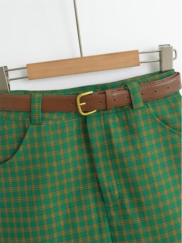 Korean Retro Plaid Short Skirt with Letter Embroidery - Women's Slimming A-line Style