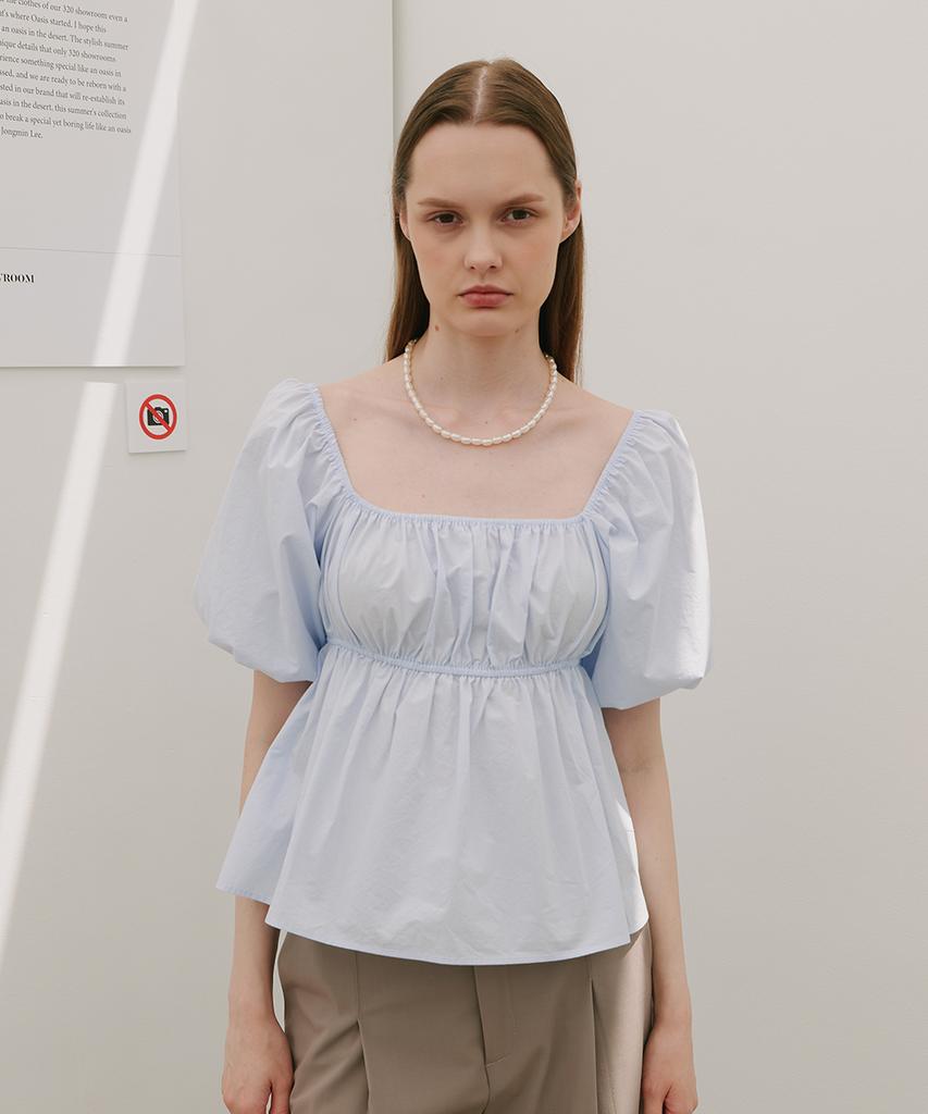 320SHOWROOM Two-Way Off-Shoulder Puff Blouse Sky Blue