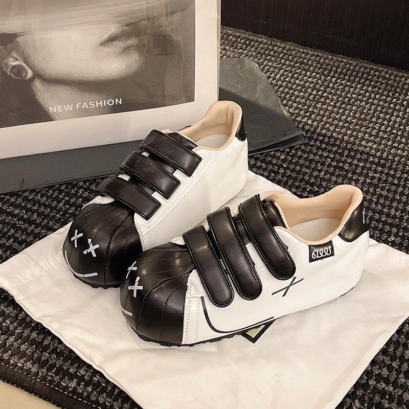Velcro Bread Big Head Shoes Women's 2025 New Autumn Platform Heightening Shoes Casual Board Shoes Sports Little White Shoes