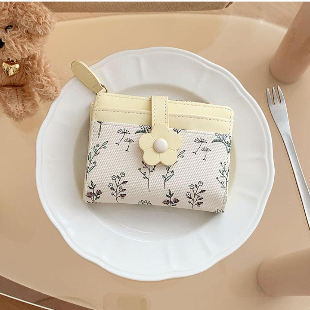 Korean Style PU Leather Card Holder Floral Folding Card Bag Retro Flower Short Wallet  Women