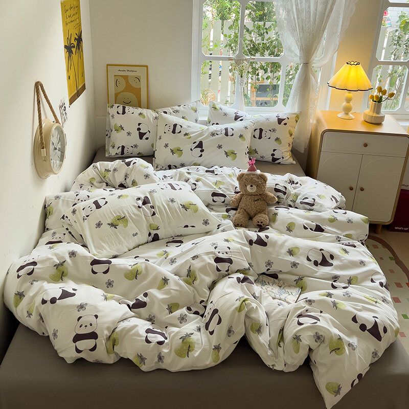 

Студенческое общежитие класса А Трехпредметный комплект Нехлопковый Чистый хлопок Светло-фиолетовый Пододеяльник Односпальный Комплект из четырех предметов из стираного хлопка Single quilt cover 150*200 Love you Xiong Bao