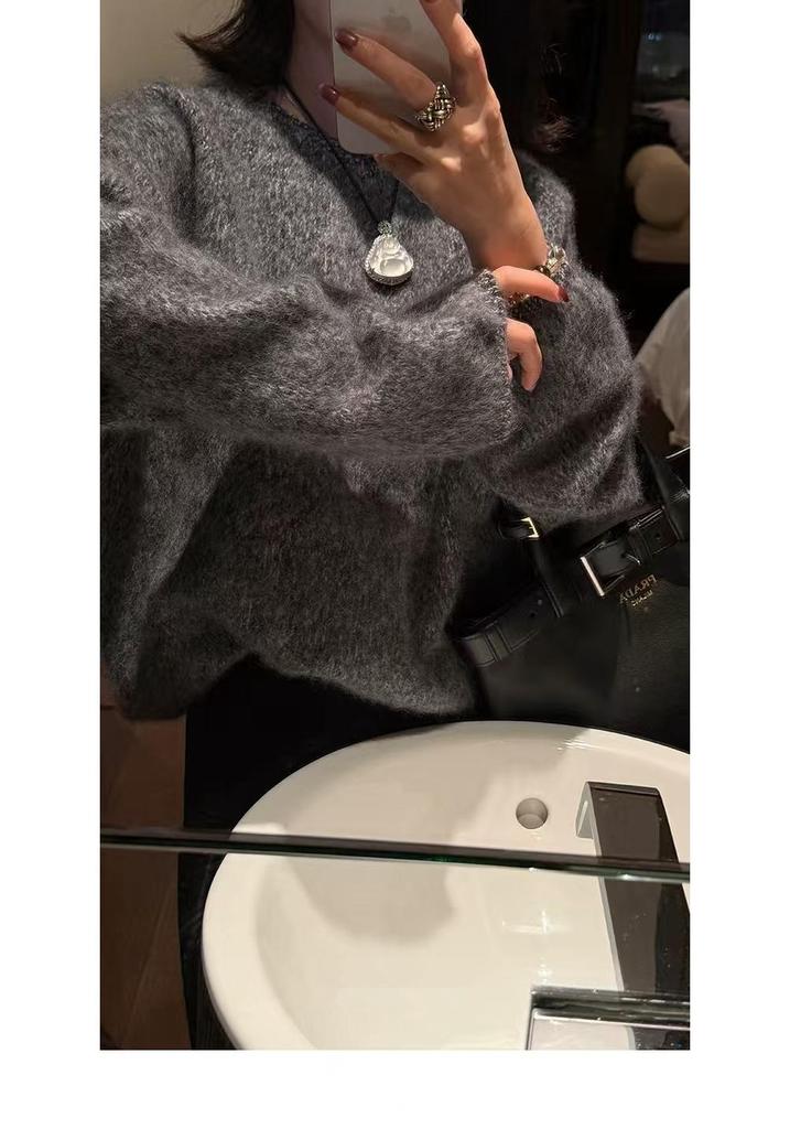 Women's Heavyweight Brushed Wool Pullover - Cozy, Heathered Yarn, Loose Fit, Round Neck, Versatile Knitwear for Autumn/Winter