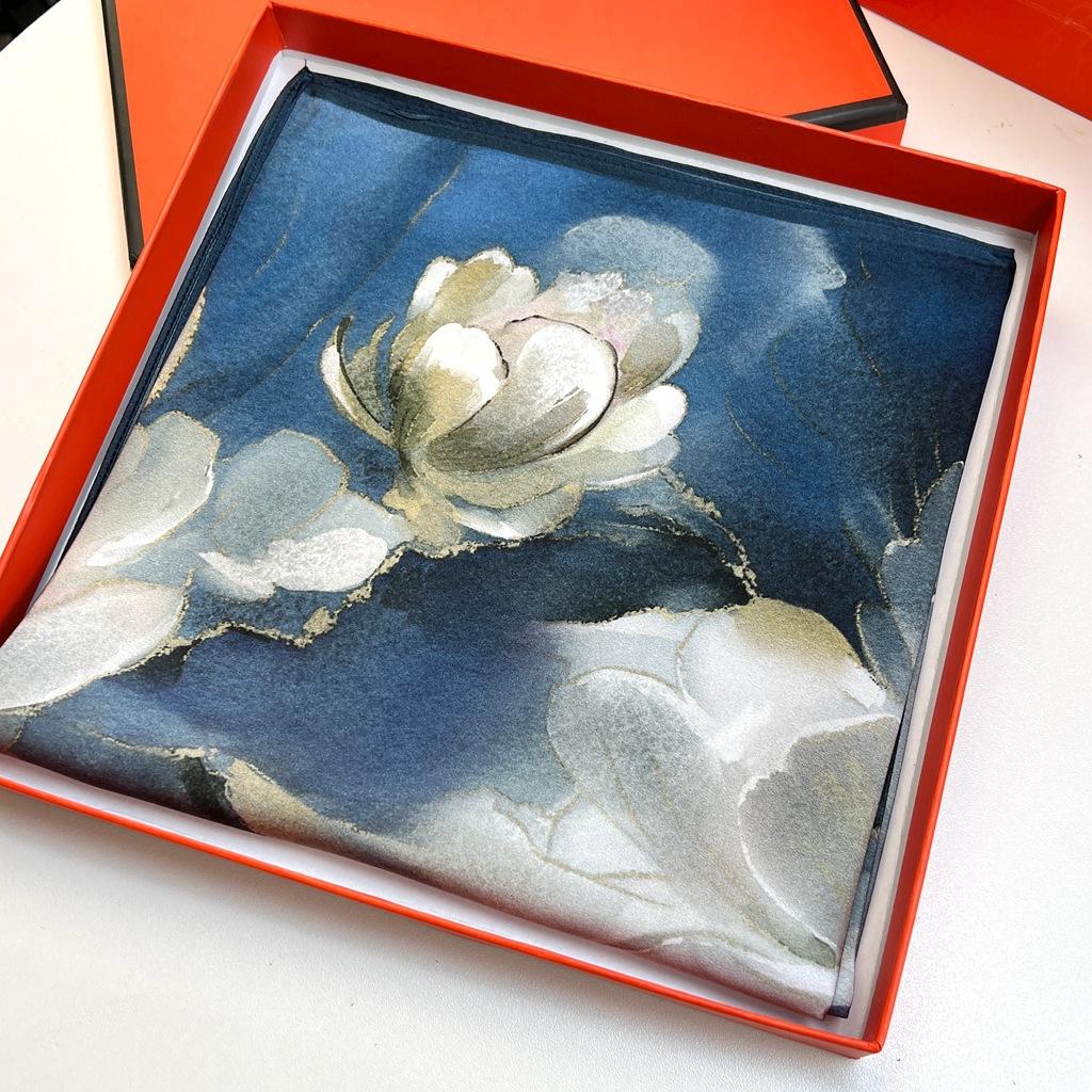 Guofeng Mulberry Silk Scarf, Female Spring And Autumn Gift Shawl For Middle-Aged And Elderly, Thin Silk Travel Scarf