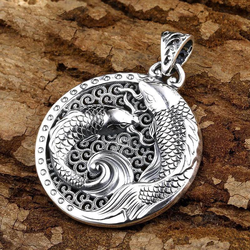 National Style Glossy Double Fish Necklace For Men And Women New In Hollow Out Round Pendant Creative Vintage Jewelry