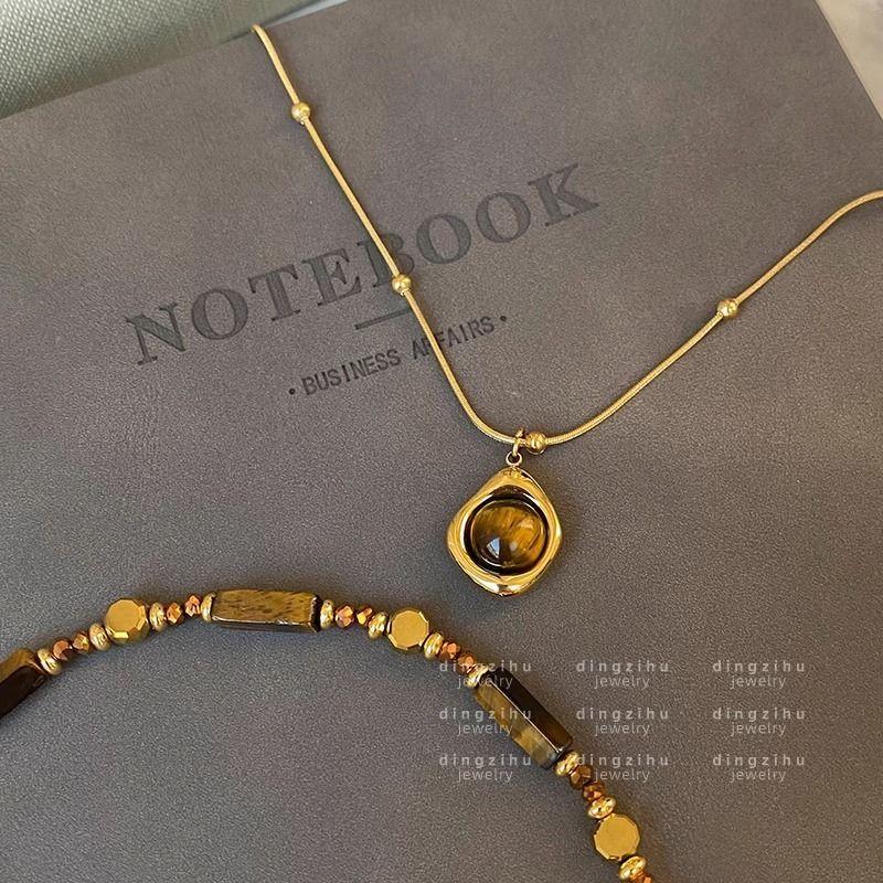 Retro Natural Tiger's Eye Stone Beaded Necklace 2024 Autumn and Winter New Stacked High-end Sweater Chain Collarbone Chain Neck Chain