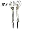 Creepy Skeleton Party Props Realistic Stake, Spooky Halloween Skull Hand Yard Sign for Outdoor Garden Lawn Graveyard Decor Decorative Stakes