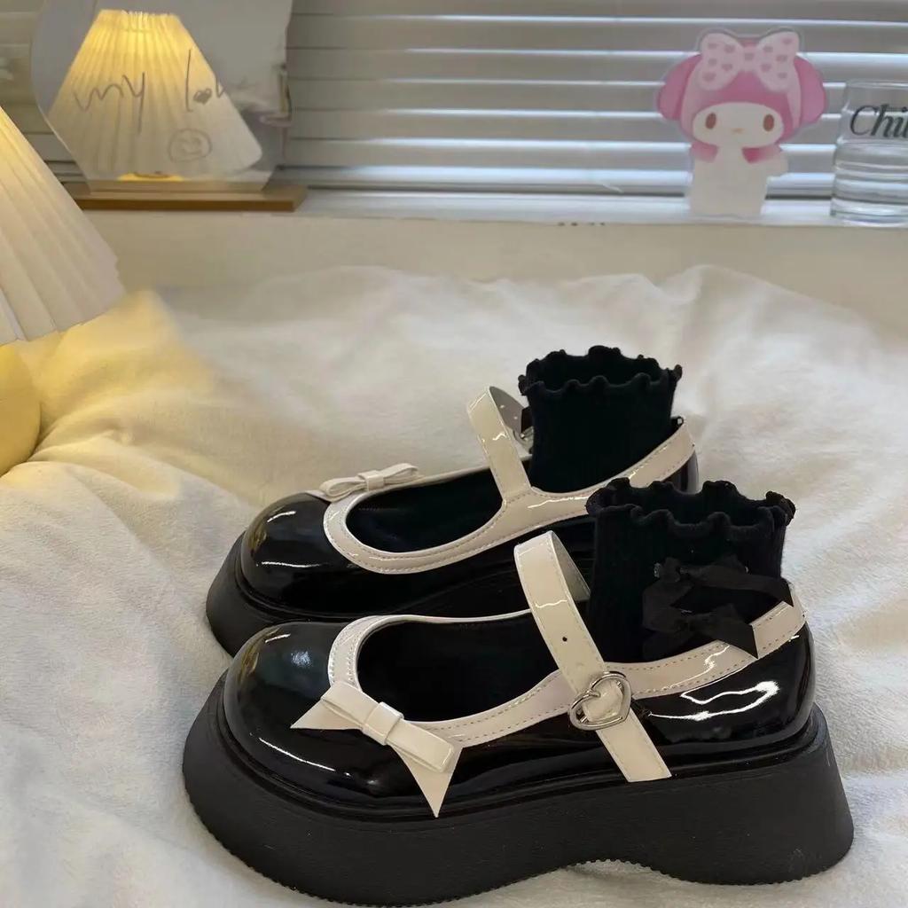 Fashion With Bow Women's Shoes Medium Heels Platform Japanese Style Lolita Round Toe Ladies Pumps Gothic Mary Jane Chic Point Shoe 39