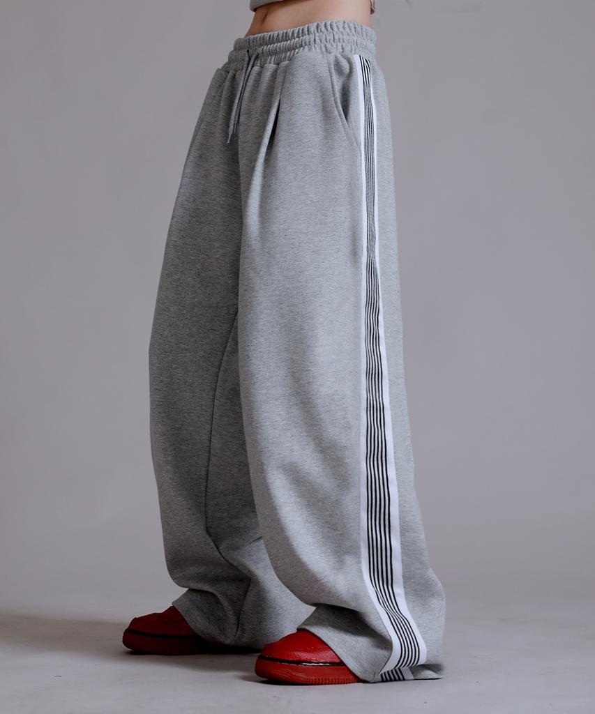 LIKE THE MOST Sixline Track Pintuck Pants_Gray