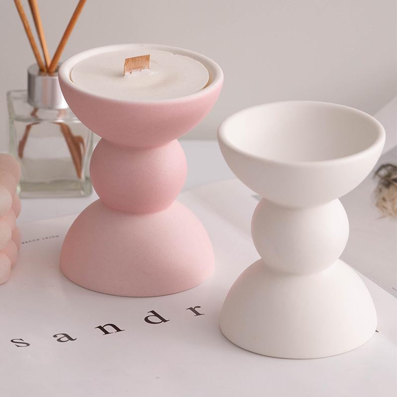 Ceramic Candlestick for Romantic Candlelit Dinners and Aromatherapy, Small Candle Holder for Holiday Atmosphere.