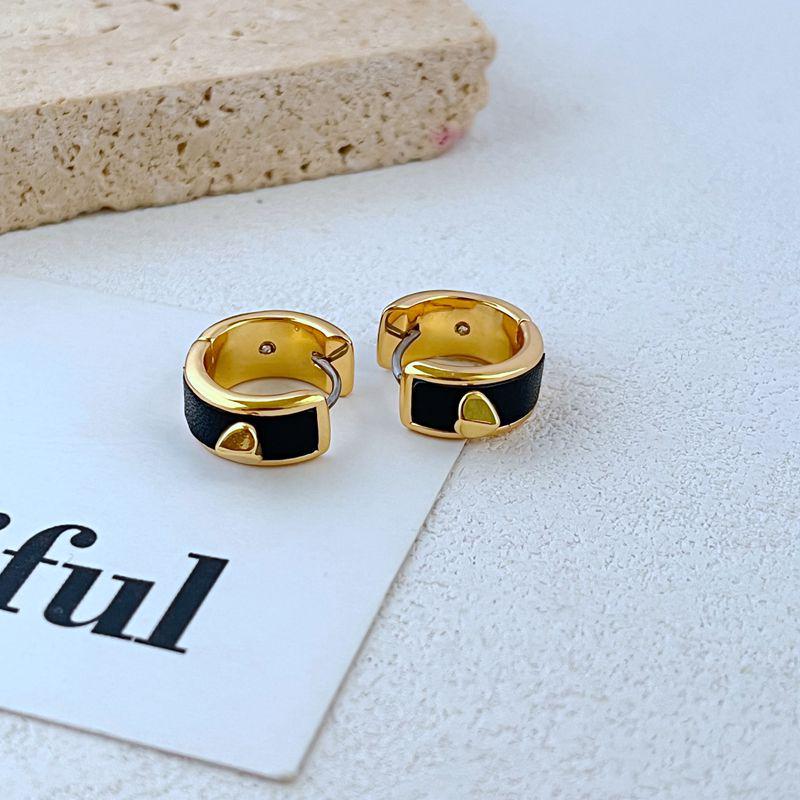 Fashion Light Luxury Leather Inlaid Metal Heart Stud Earrings & Necklace Set