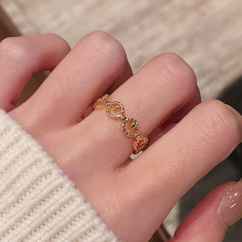 Explosive Fashion Temperament Diamond Opening Ring Niche Design Medieval French High-End Accessories Ring Women