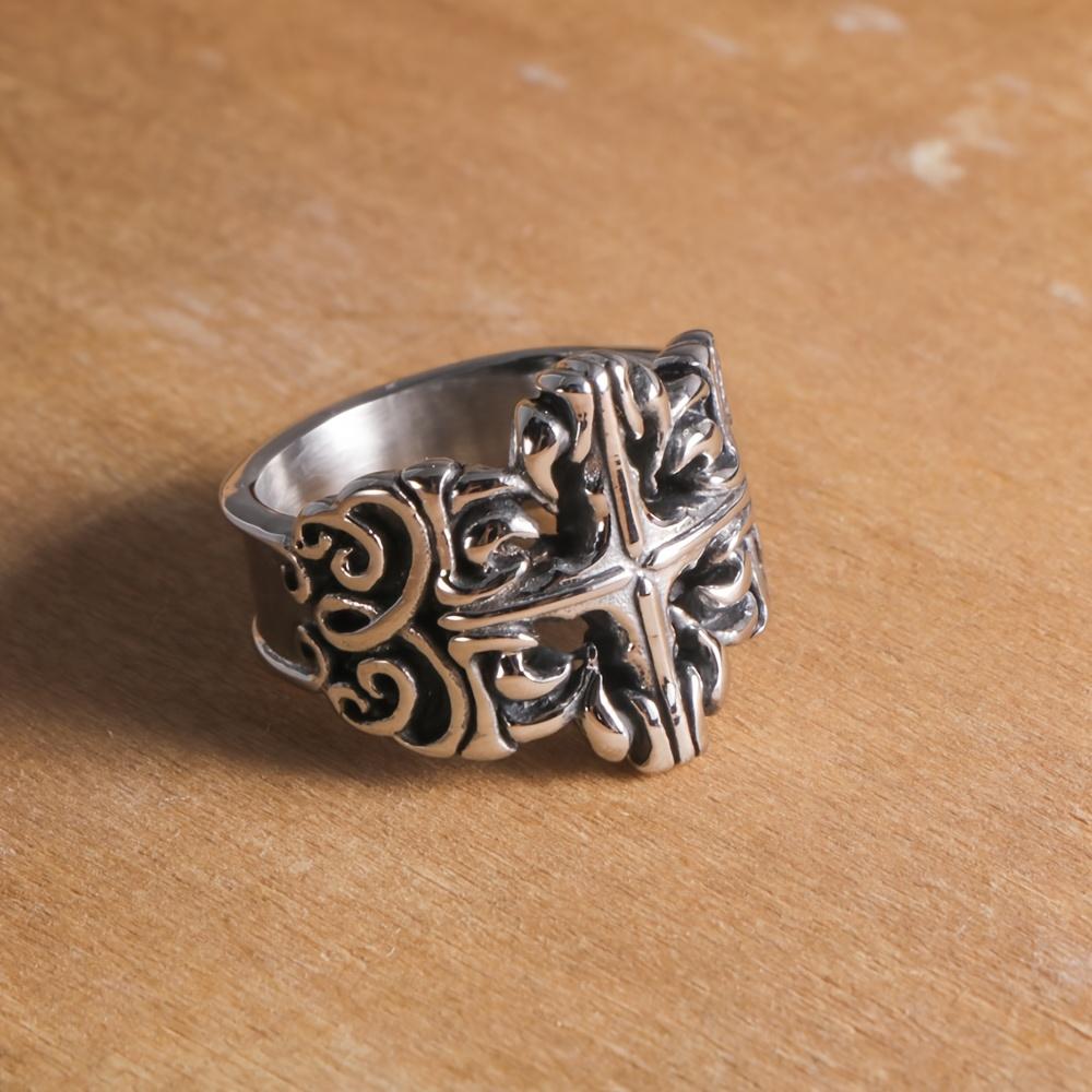 A Fashionable Retro Classical Pattern Personalized Titanium Steel Ring. Literary Y2K Polished Exquisite Ring. Suitable For Daily Street Wear And Gener