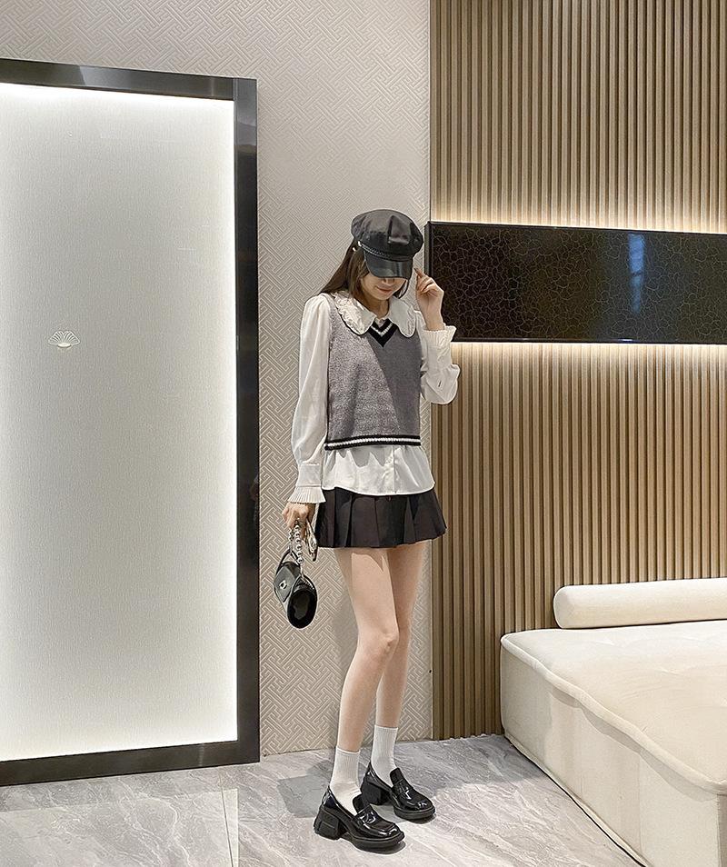 2025 lente nieuwe Britse stijl casual veelzijdige vierkante neus kleine leren schoenen interne hoogteverhoging JK instappers met temperament