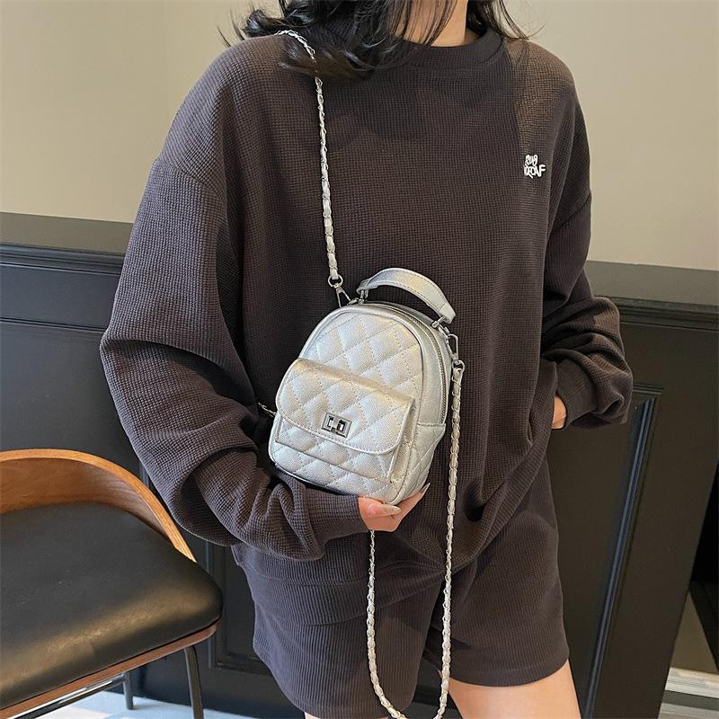 Αλυσίδα σακίδιο άνοιξη και καλοκαίρι νέο κεντημένο νήμα ρόμβος τσάντα ώμου messenger έξοδος casual μίνι φορητό σακίδιο