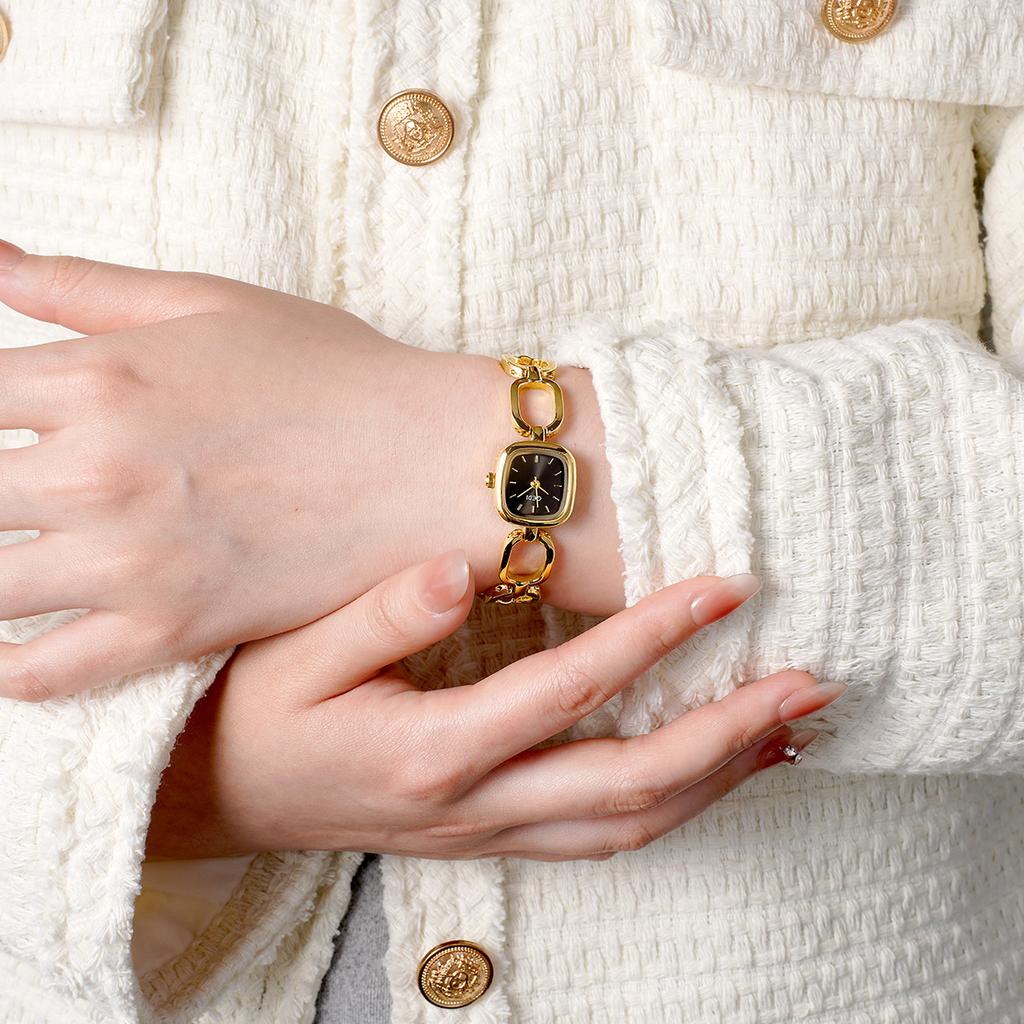 Light Luxury High-End Bracelet Watch Women'S Niche High-Value Retro Small Square Quartz Watch