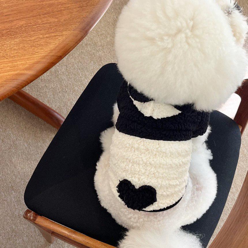 

Panda-Themed Warm Four-Legged Pet Clothes for Autumn/Winter: Fits Teddy, Pomeranian, Bichon, Poodle Puppies M (5-7 lbs)