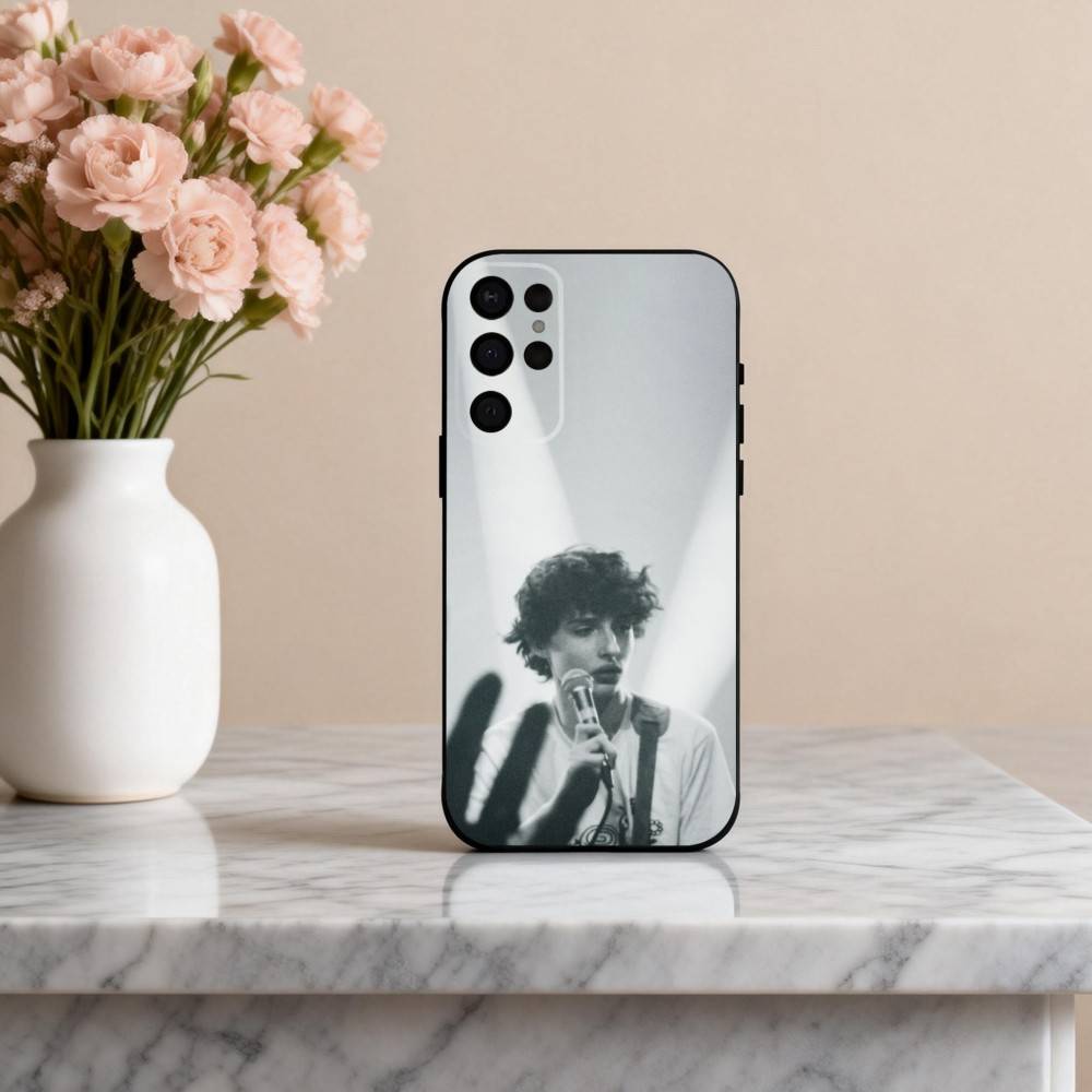 R-Rock M-Music Icon Finn W-Wolfhard Phone Case For Samsung S25,24,23,22,30,21,10,9,Ultra,Plus,Lite,FE,4,5 G Soft Black Case