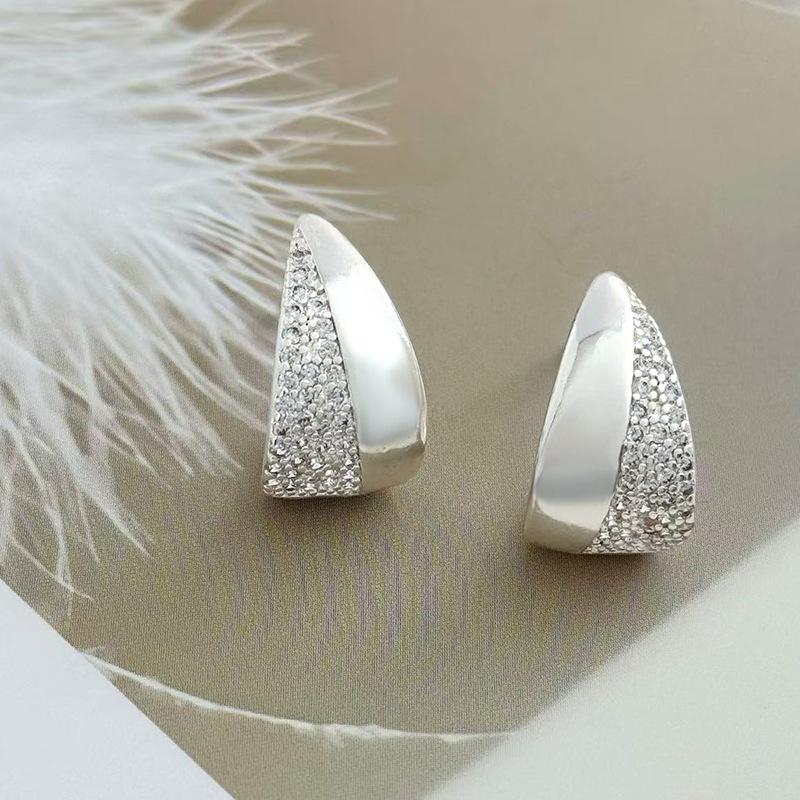 European & American Luxury Teardrop Earrings, S925 Silver, Designed with Zirconia