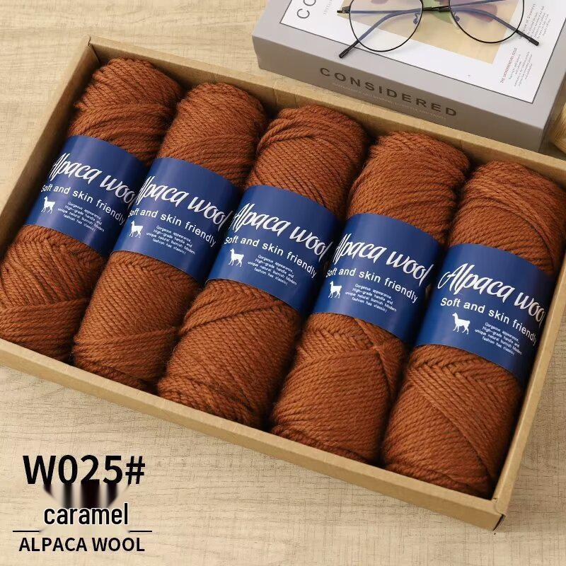 Soft Alpaca Yarn: Comfortable, ideal for hand-knitting scarves and other medium-thick projects.
