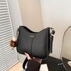 New Fashionable Water Dumpling Bag for Women Trendy Patchwork Faux Leather Shoulder Crossbody Purse