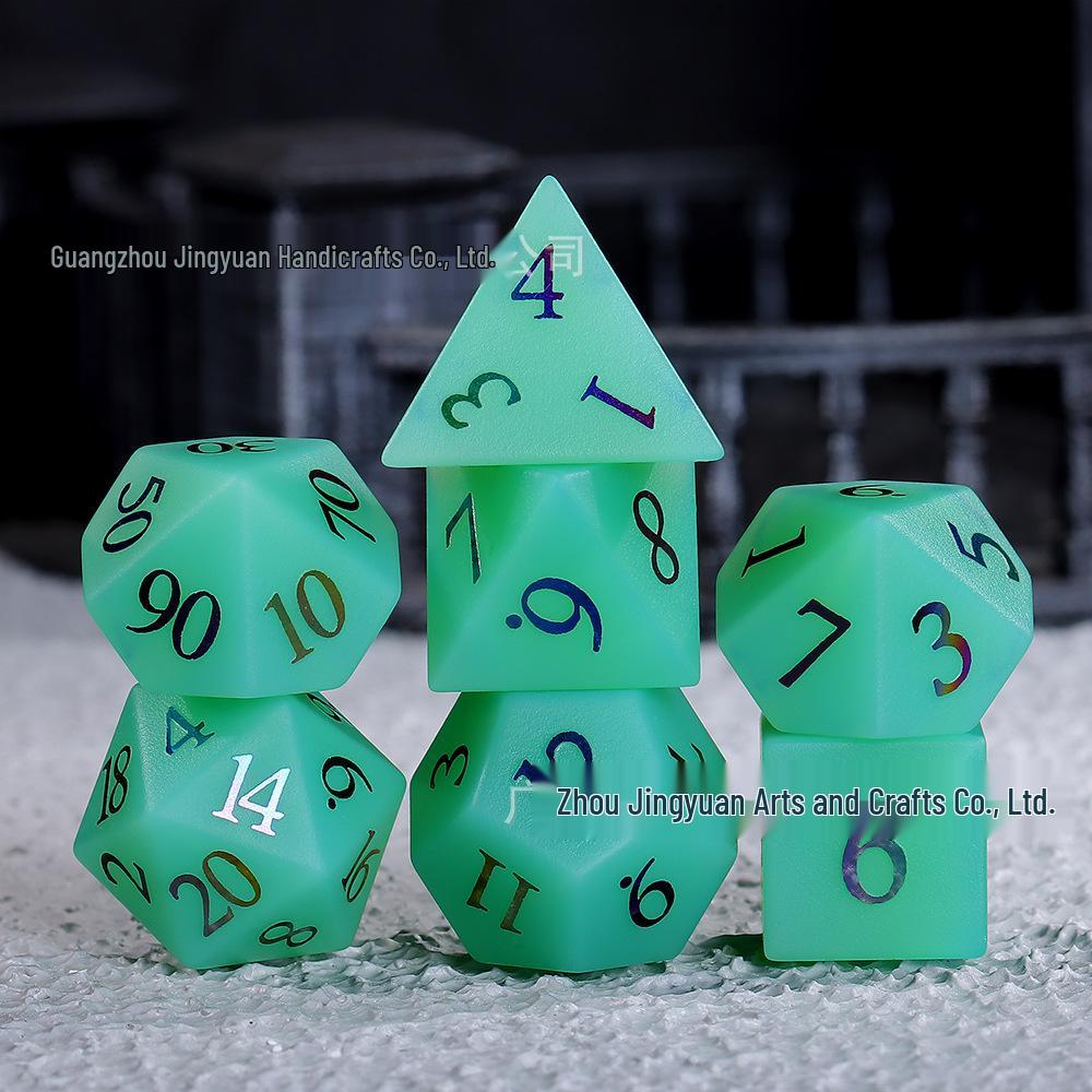 Набор из 7 зеленых полиэдрических костей Dungeons & Dragons из протеинового кристалла