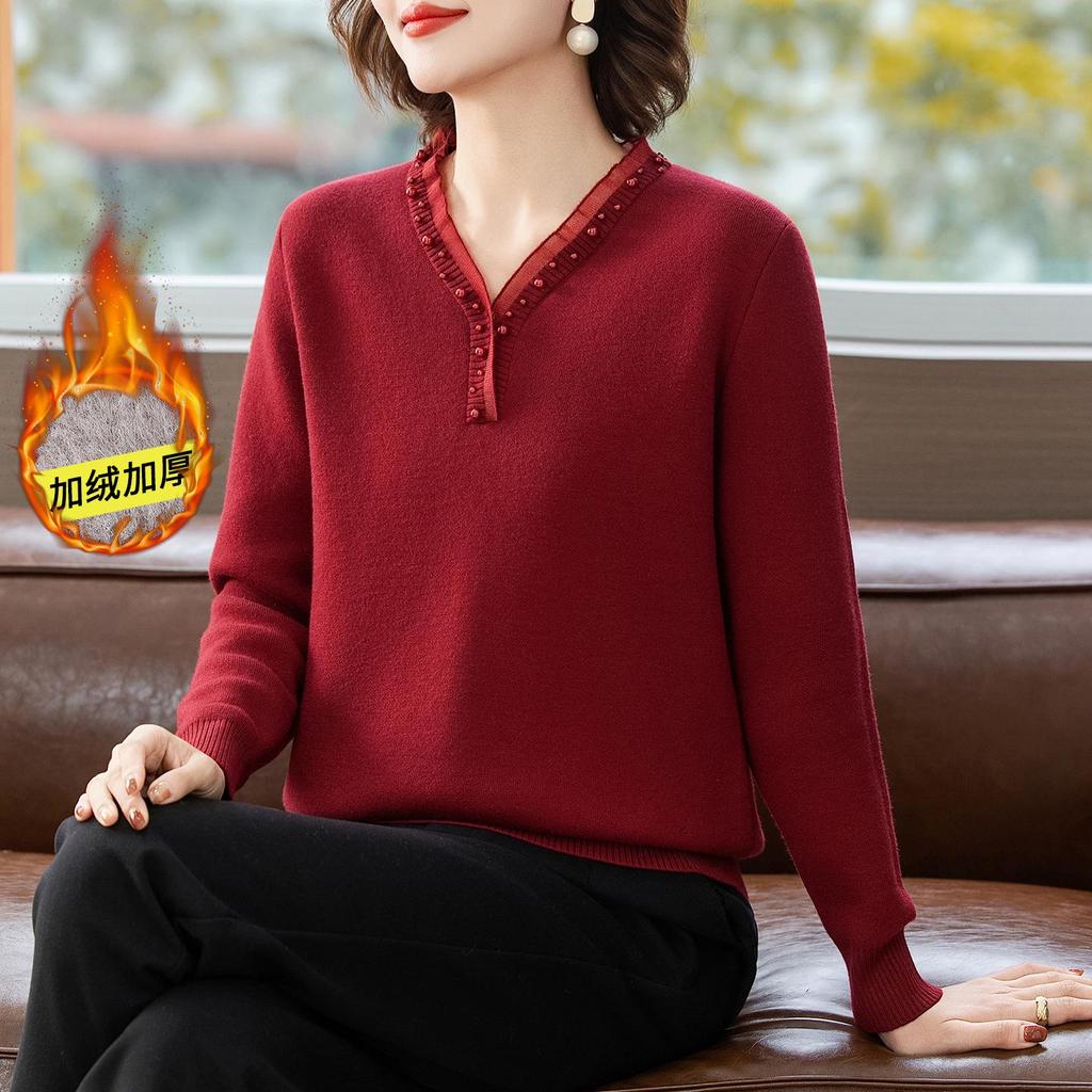 Mom's Velvet-Enhanced Winter Sweater: Warm, Stylish Base Layer for Middle-Aged & Elderly Women