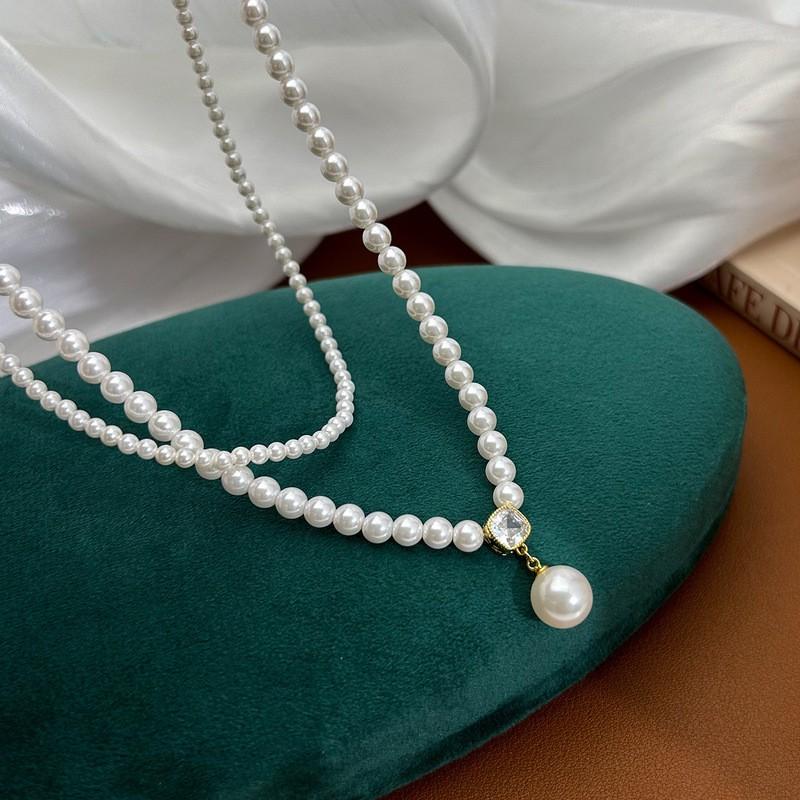 Elegant Layered Pearl Bead Necklace Women Double-Strand Geometric Pendant Chain Handmade Fashion Jewelry Double-Layer Stacking