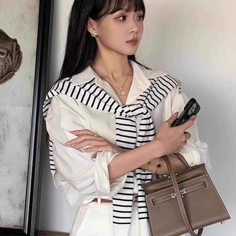 Korean  Black And White Striped Solid Color Knitted Shawl For Women