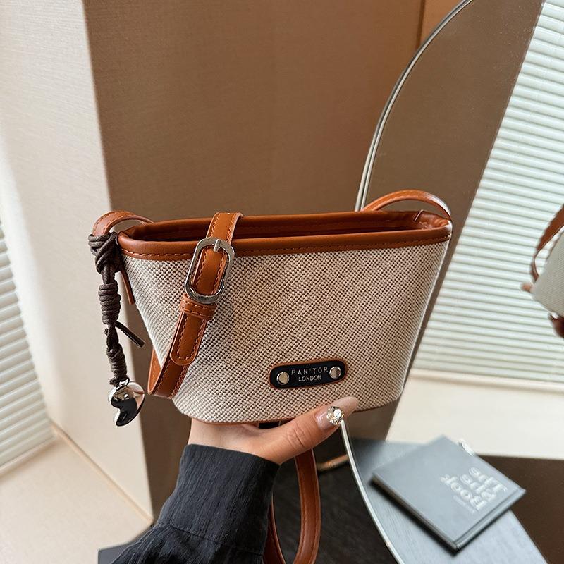 Niche Rainbow Straw Woven Bag Women's New Mini Versatile Messenger Bag Woven Bag Bucket Bag