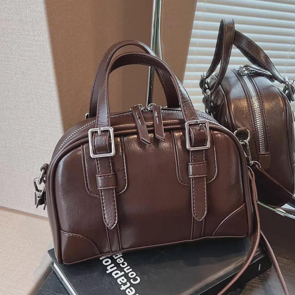 Women's 2024 Korean Retro Textured Shoulder Bag - Versatile, Small, and Stylish Handbag