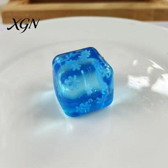 Clear Cube Toy Squeeze with Glitter Snowflake Anxiety Relief Stress Portable Reducer Sensory Soft Stretchy Ice Pinch Party