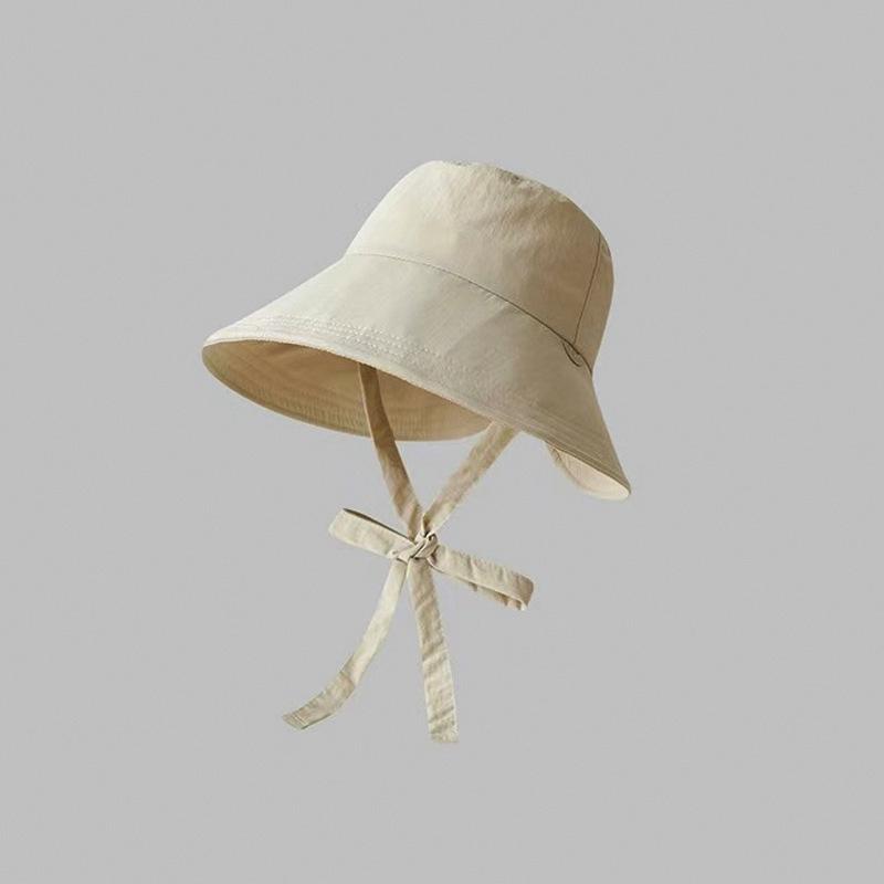 Women's Large Brim Light Strap Bucket Sun Hat - Fashionable, Versatile, Plain, and Ideal for Spring & Summer.