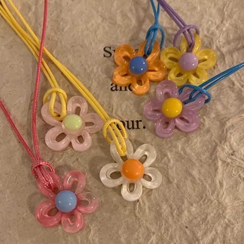 Floral Necklace Adjustable Strap Hollow Flower Charm Clavicle Chain Personalized Flower Chocker Necklace Jewelry