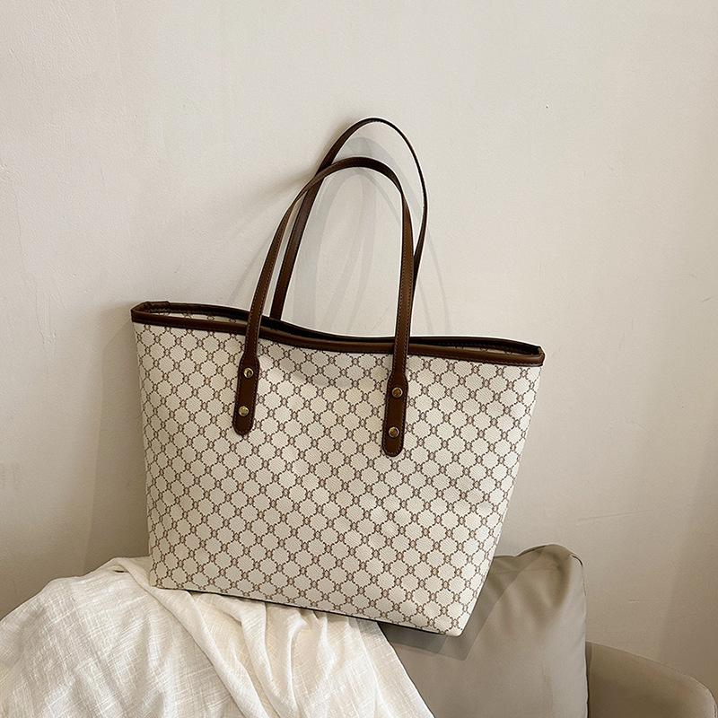 

На работу ретро большая вместительная сумка через плечо женская зимняя новая повседневная персонализированная сумка-тоут модная сумка подмышку