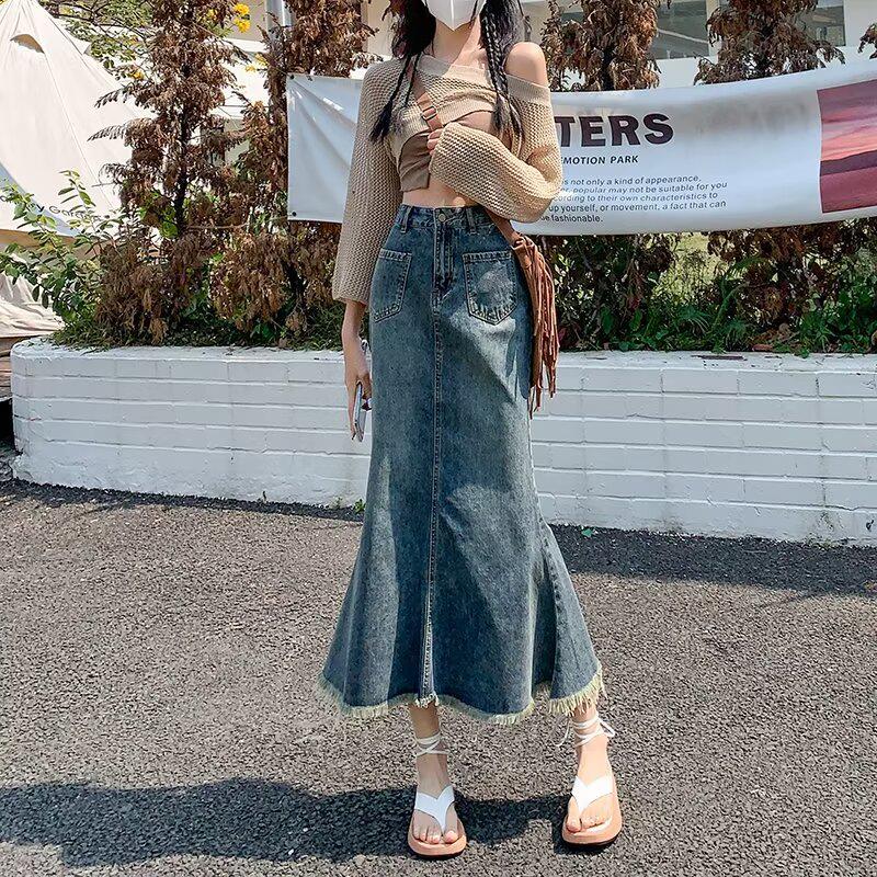 

2024 Autumn Women s High Waist Retro Denim Fishtail Skirt XS