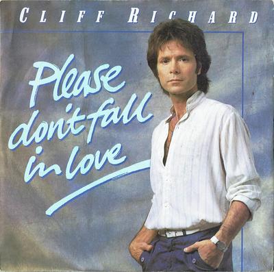 Disque 7 pouces CLIFF RICHARD - Please Don't Fall In Love / Too Clo EMI5437 EMI 1983 Royaume-Uni Pop Occasion