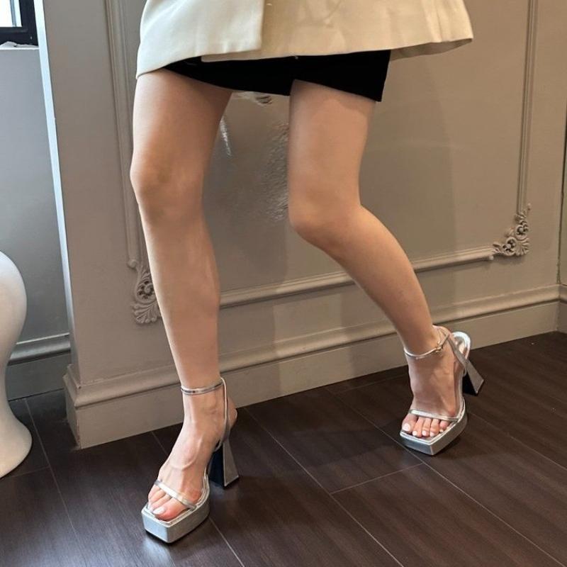 Fashion 2025 Elegant and stylish NEW Spring Summer Platform Thick Heel Sandals Buckle Show Shoes Open Toe Strap High Heels Rubber Sole